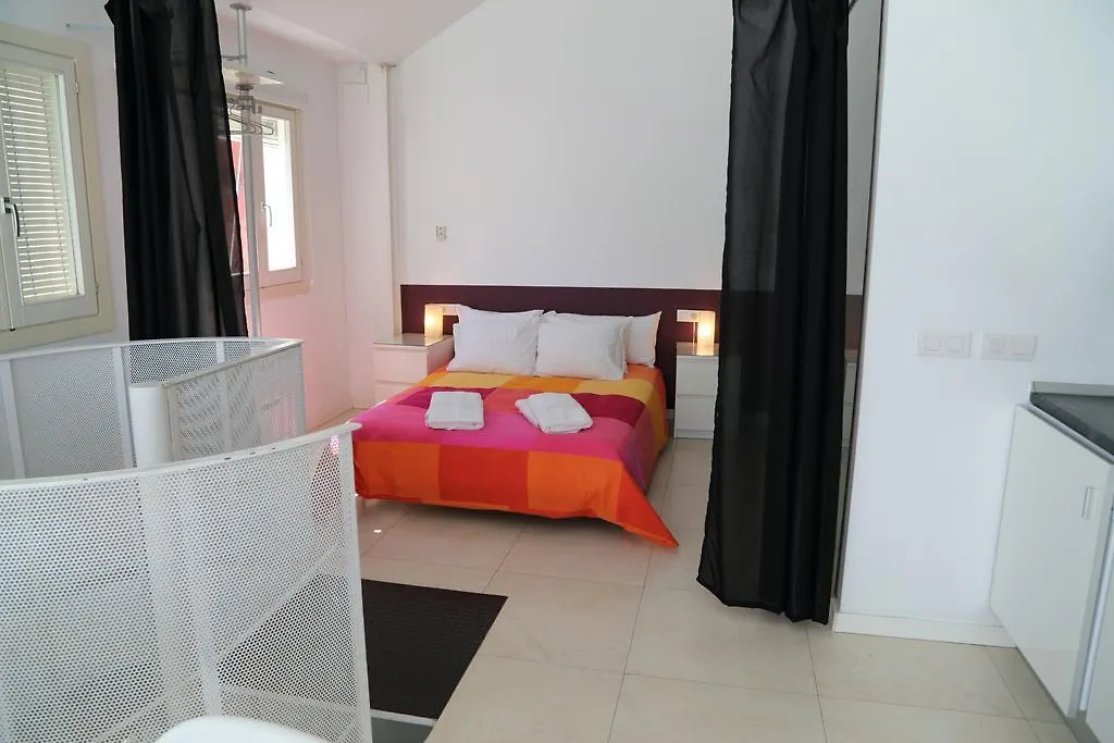 Apartamentos Taifas Granada 0*,